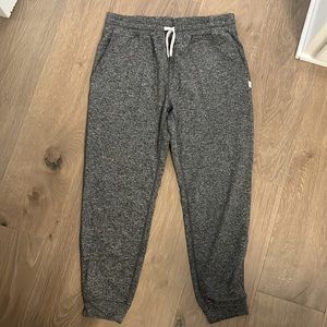 Vuori Joggers